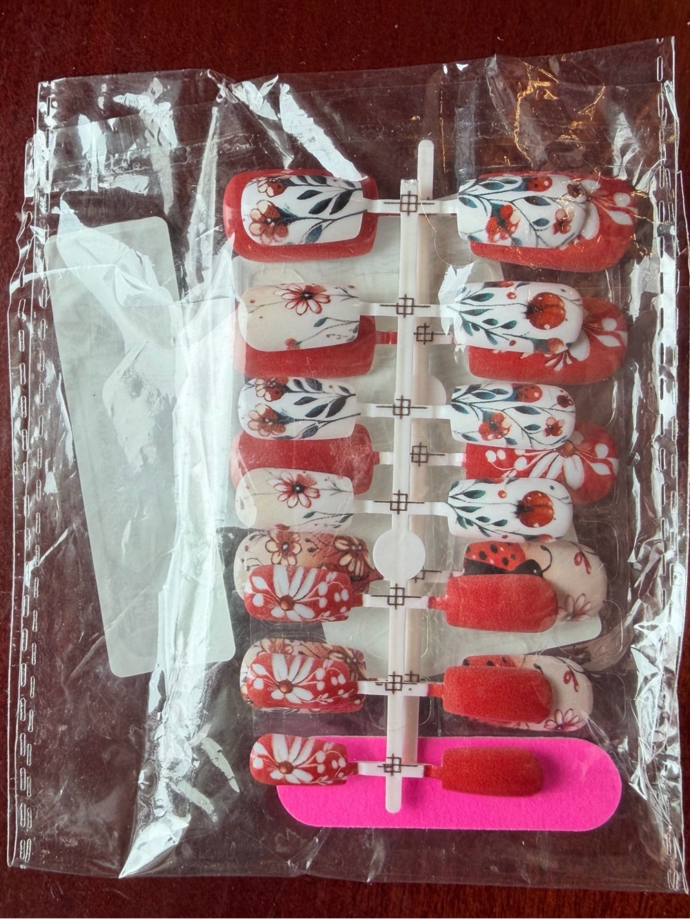 2/$5 Press On Nails